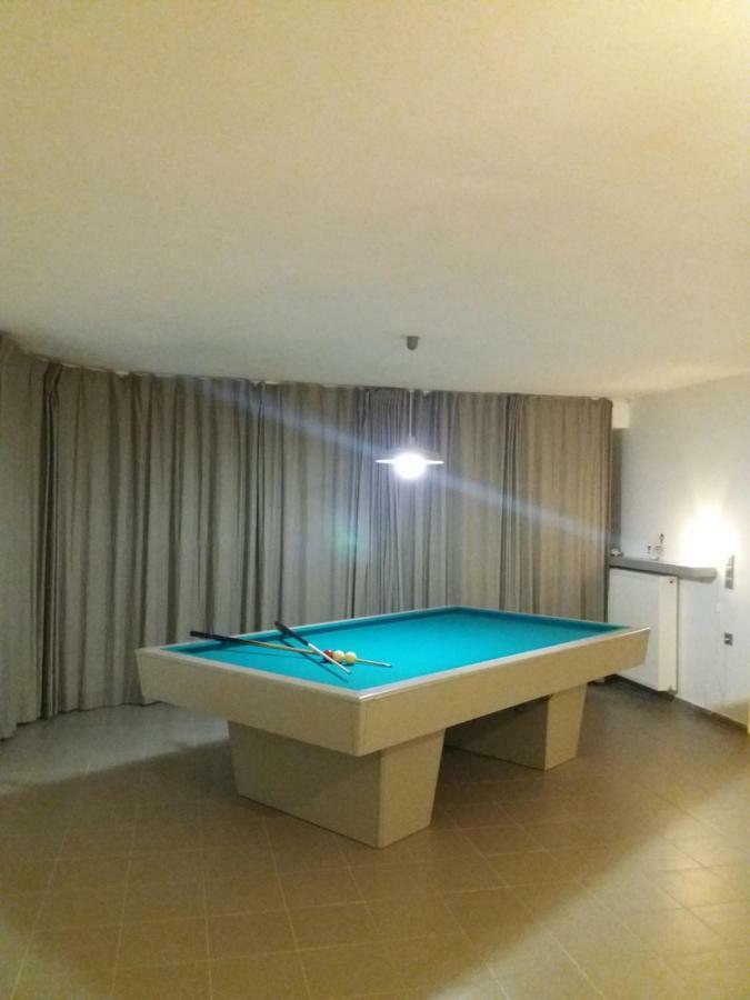 Villa Serenis Porovitsa Extérieur photo